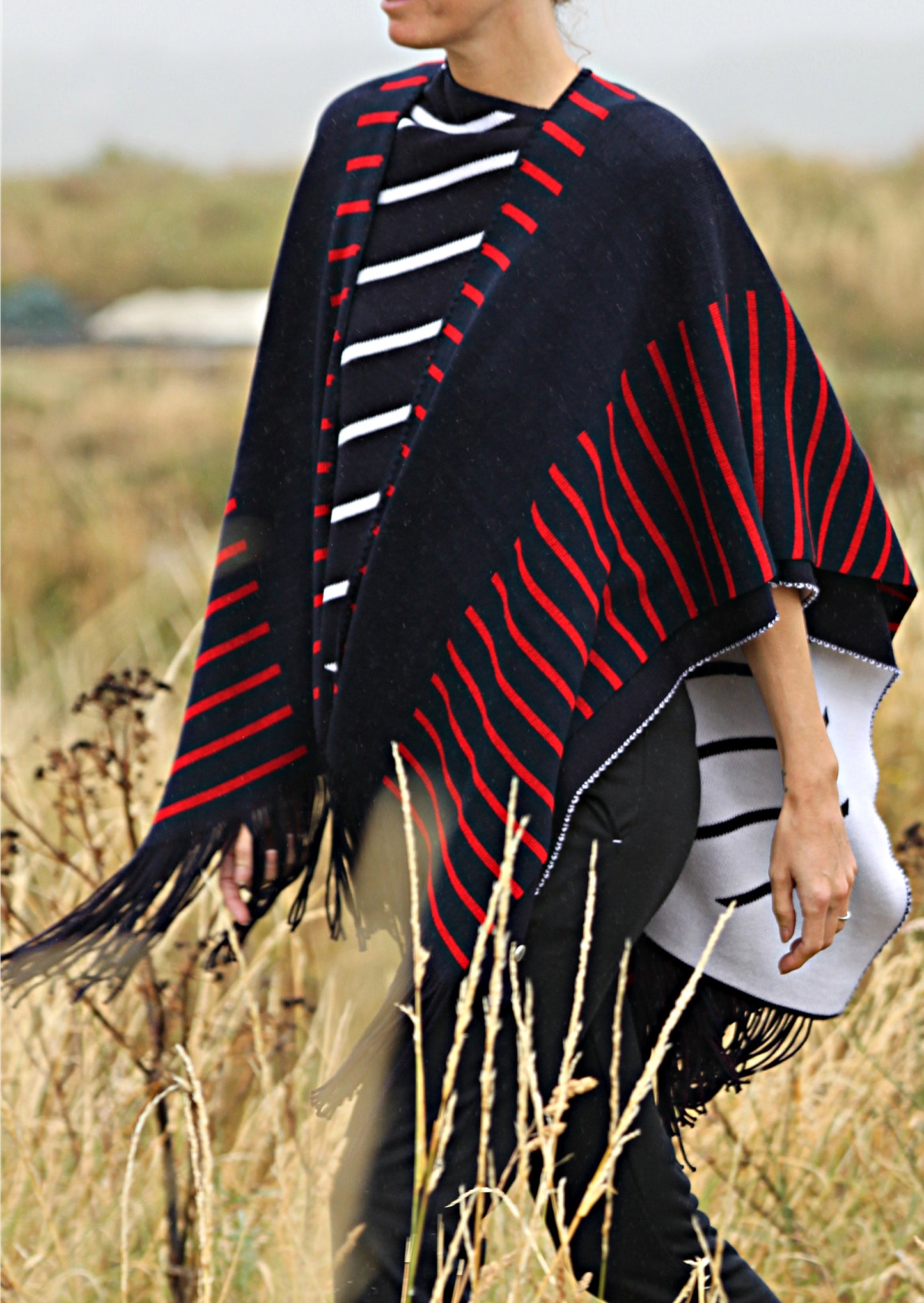 Jacquard striped poncho LET THEM TALK 100% virgin wool 🇫🇷