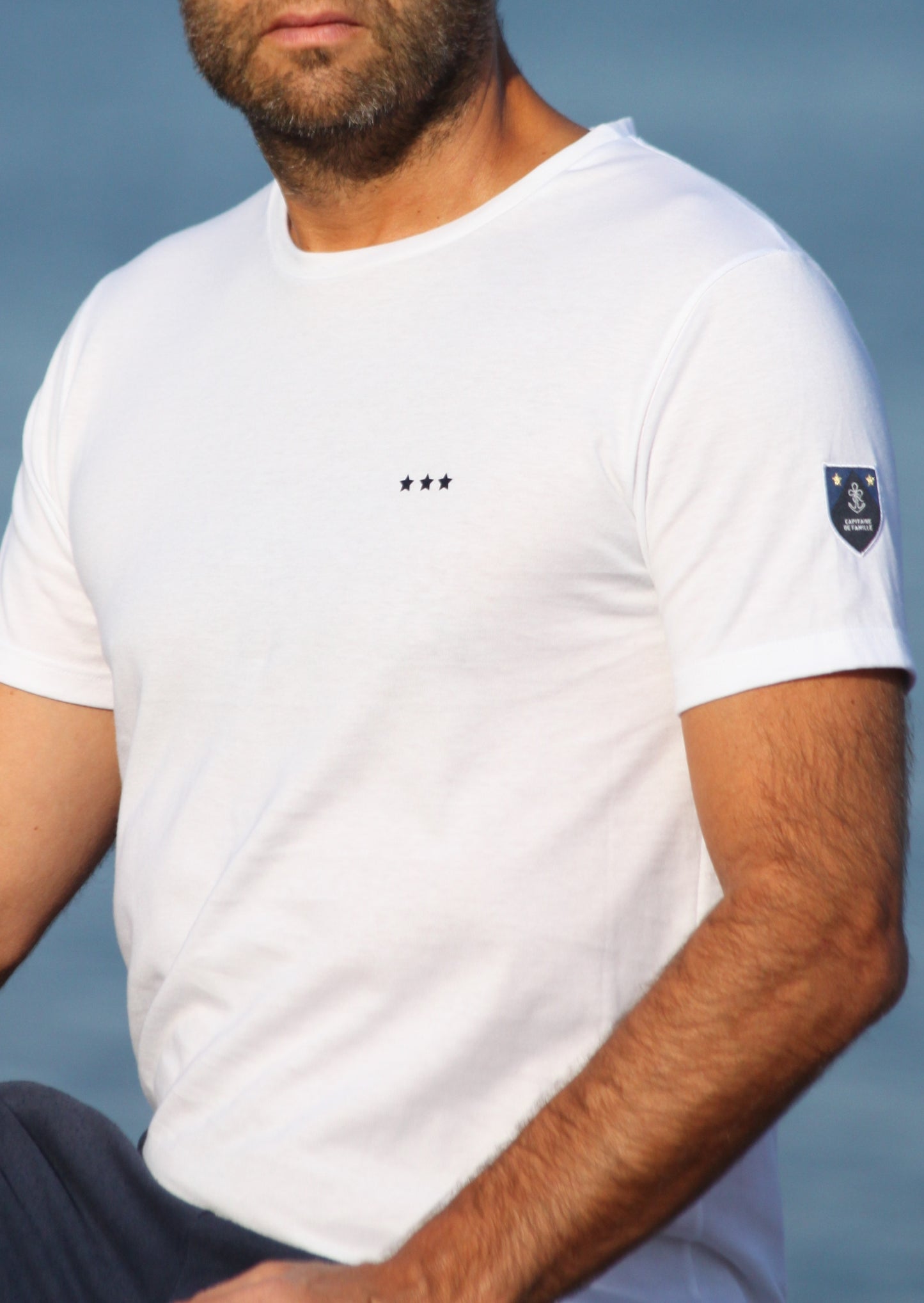 Unisex organic cotton T-shirt FAMILY CAPTAIN - 1 STAR PER CHILD 🇫🇷